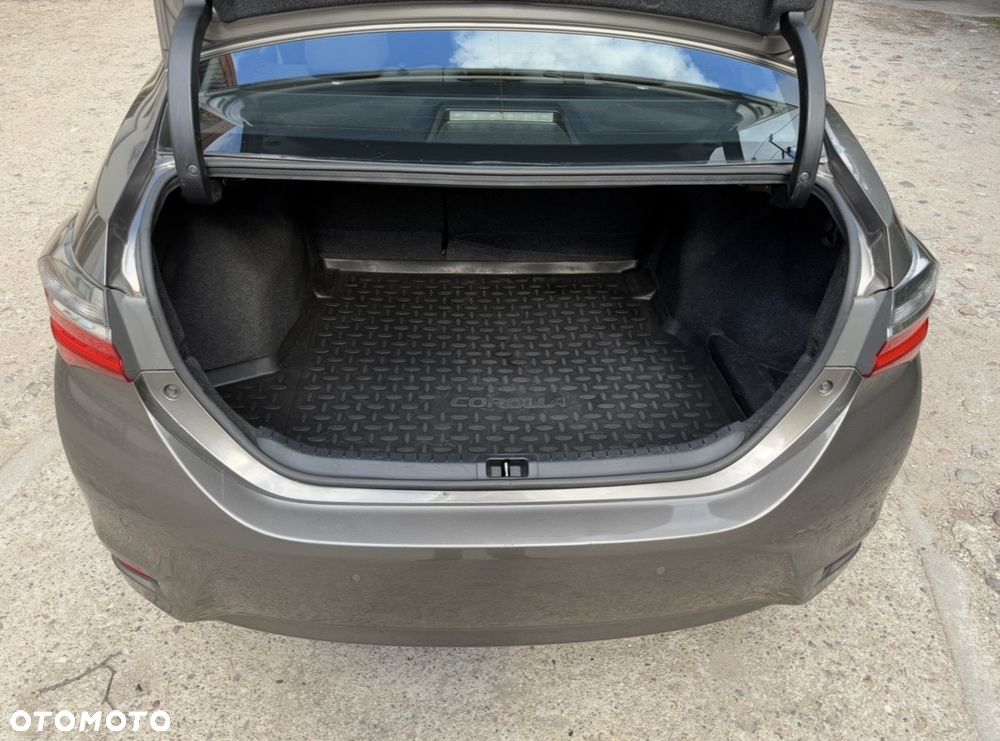 Toyota Corolla 1.6 Comfort - 15