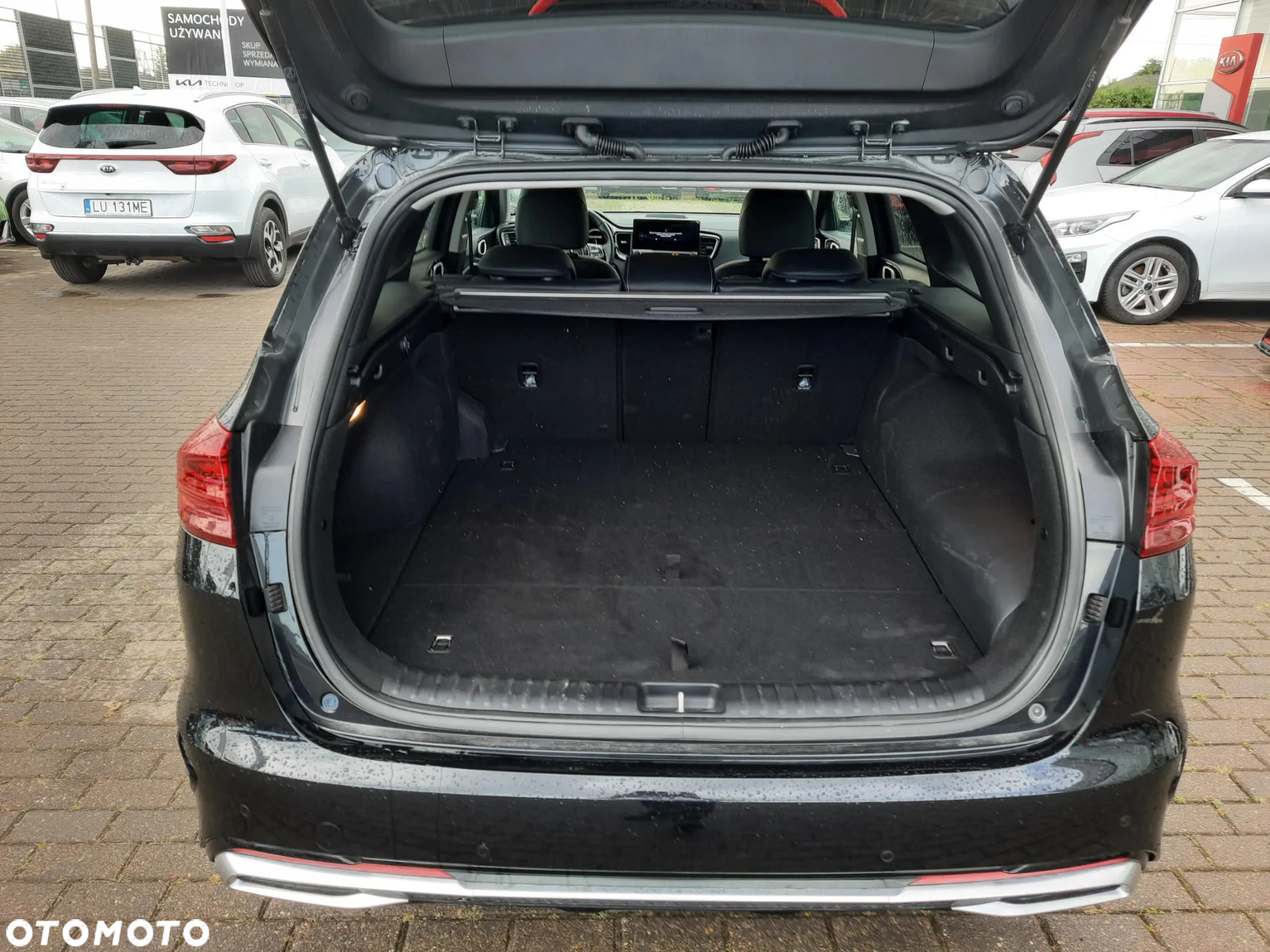 Kia Ceed 1.6 GDI PHEV Business Line DCT - 11