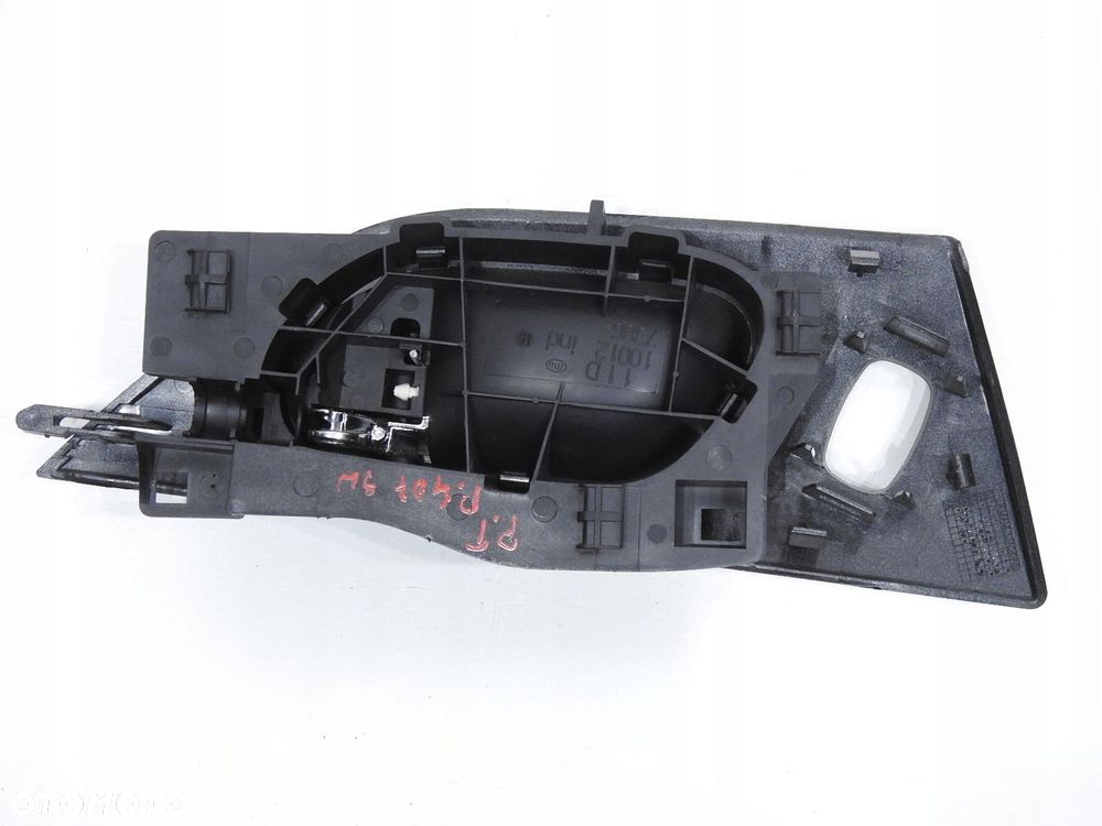 KLAMKA DRZWI PRAWY TYŁ PEUGEOT 407 - 6