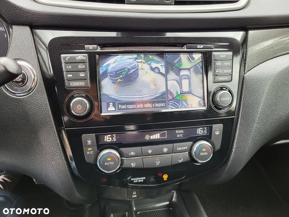 Nissan X-Trail 1.6 DIG-T N-Connecta - 17