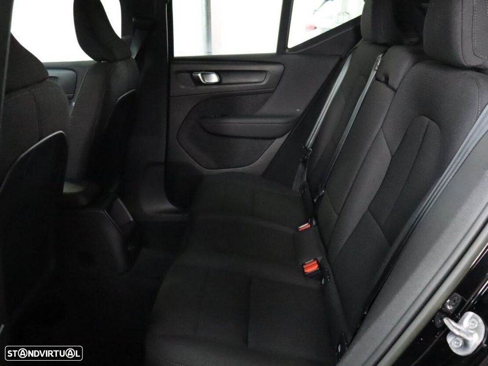 Volvo XC 40 1.5 T4 PHEV Essential - 18