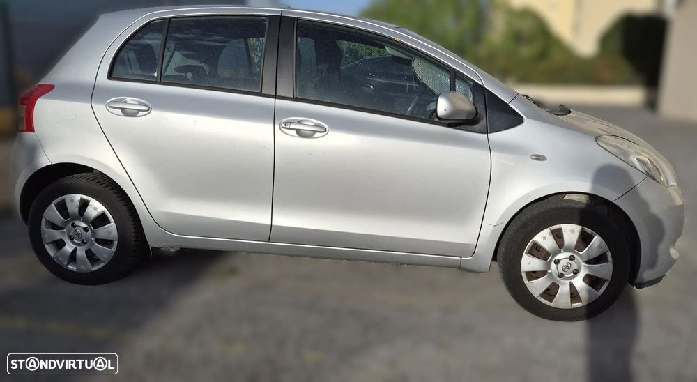 Toyota Yaris - 3