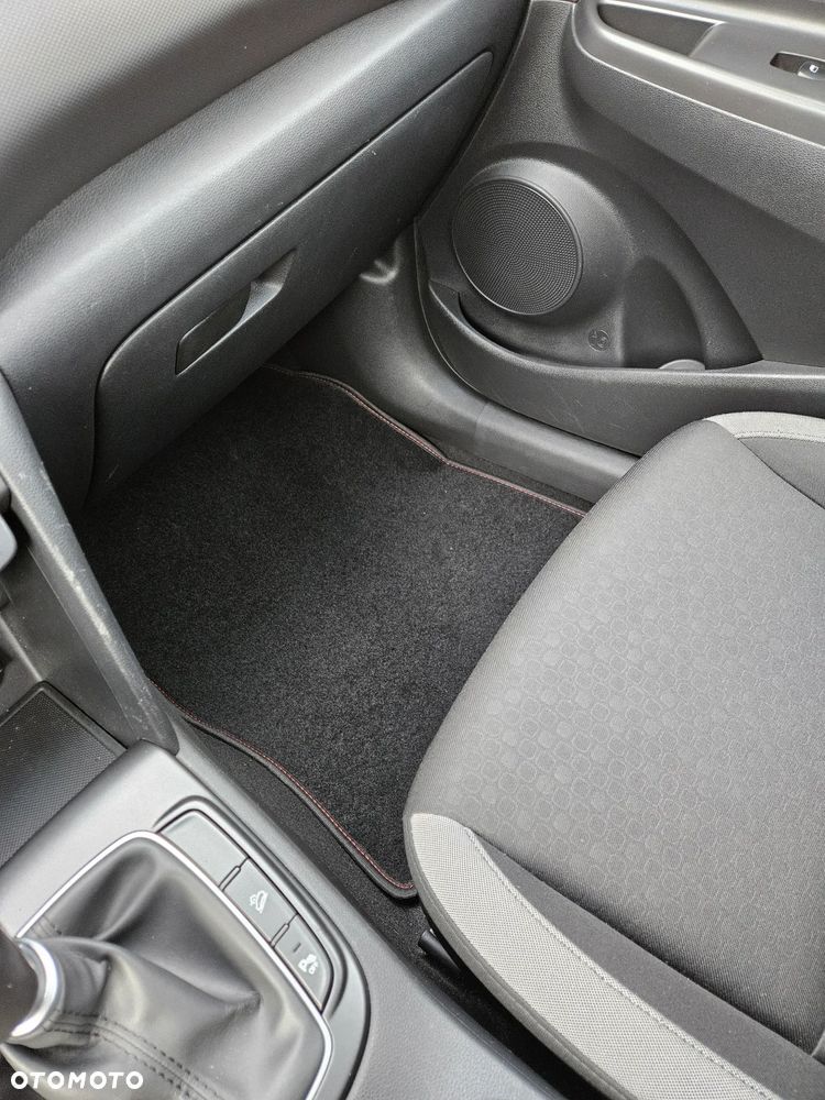 Hyundai Kona 1.0 T-GDI Intro - 12