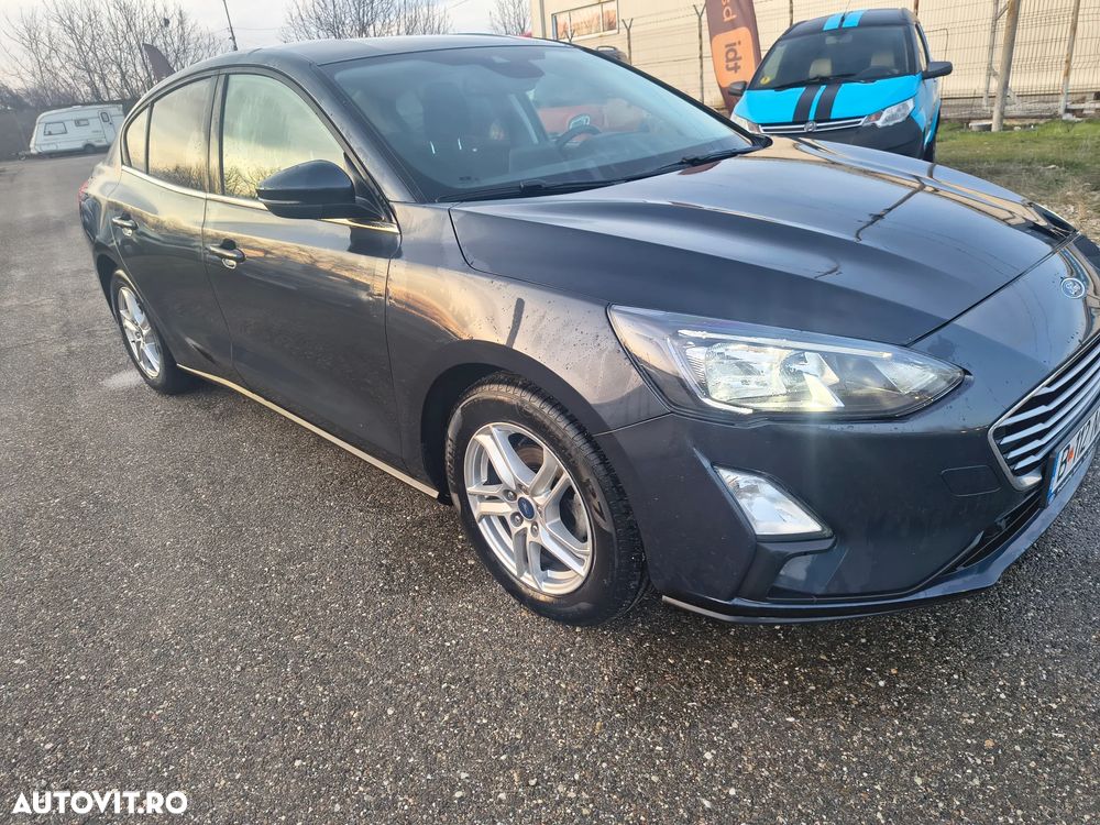 Ford Focus 1.0 EcoBoost MHEV Titanium - 4