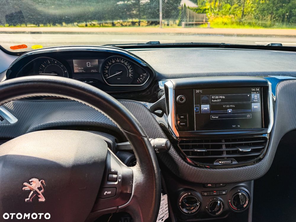 Peugeot 2008 PureTech 82 Style - 28