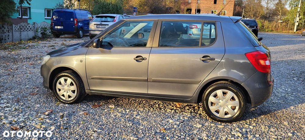 Skoda Fabia 1.2 HTP Ambiente - 36