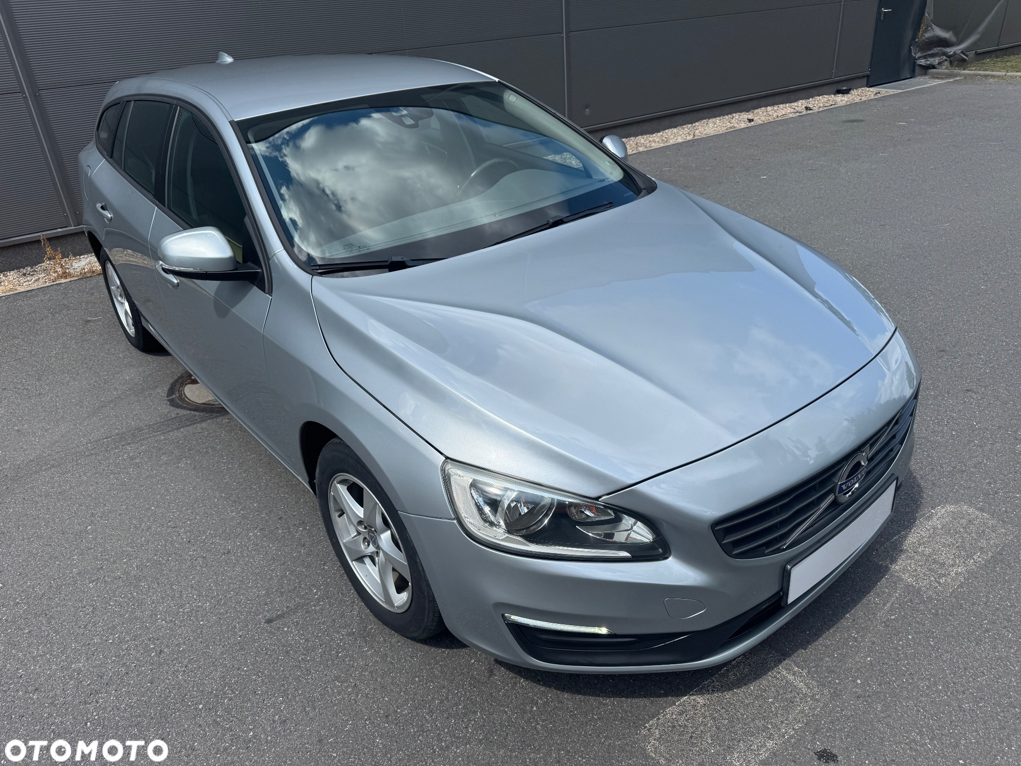 Volvo V60 - 2