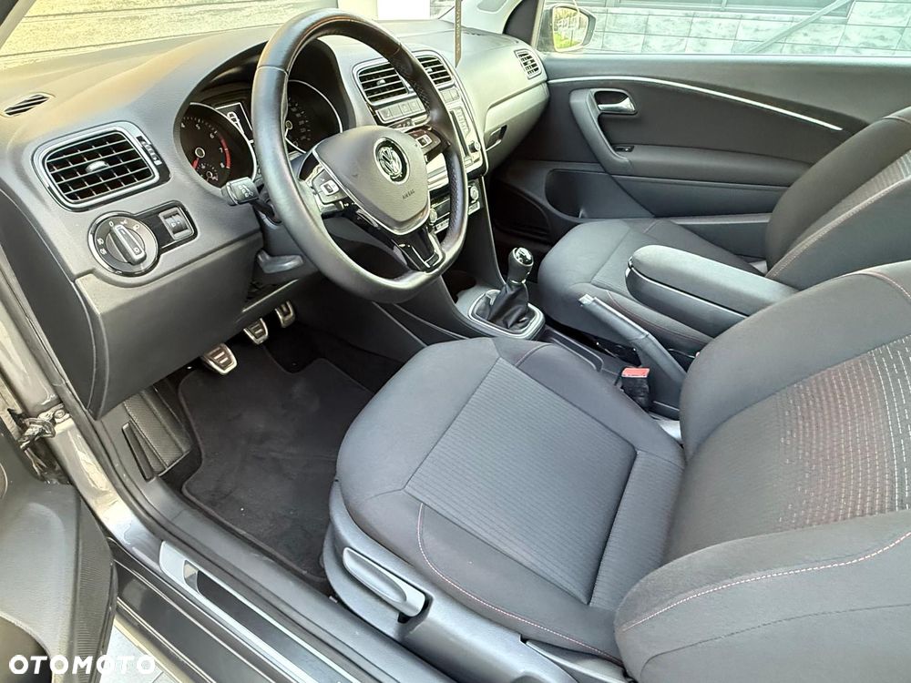 Volkswagen Polo 1.2 TSI (Blue Motion Technology) SOUND - 20