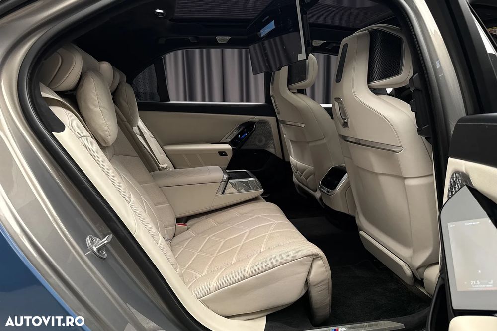 BMW 7 Series 2022 — imagine 37
