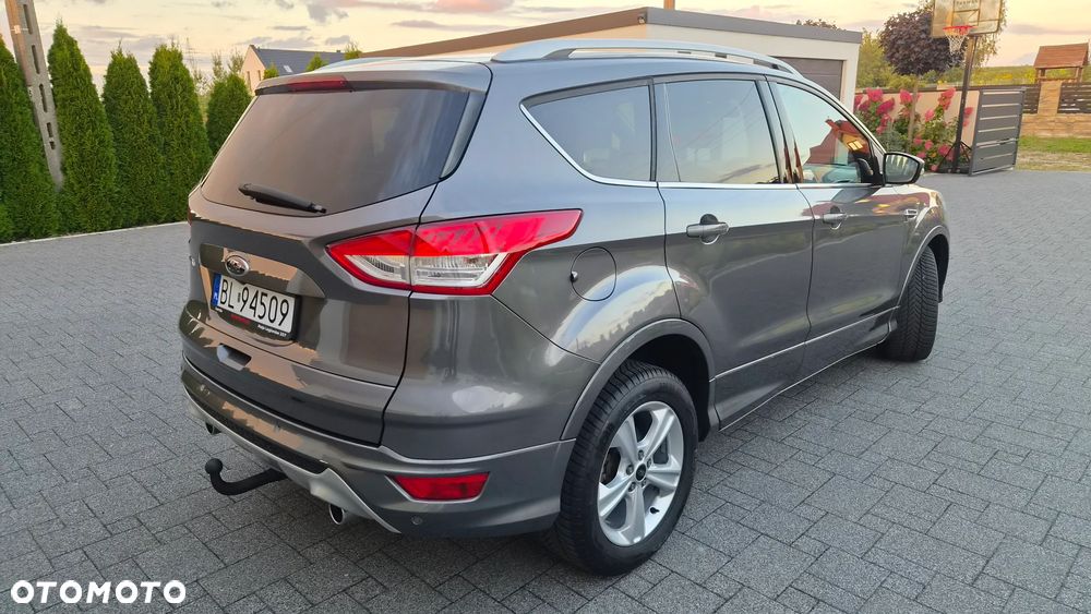 Ford Kuga 2.0 TDCi 4x4 Titanium - 28