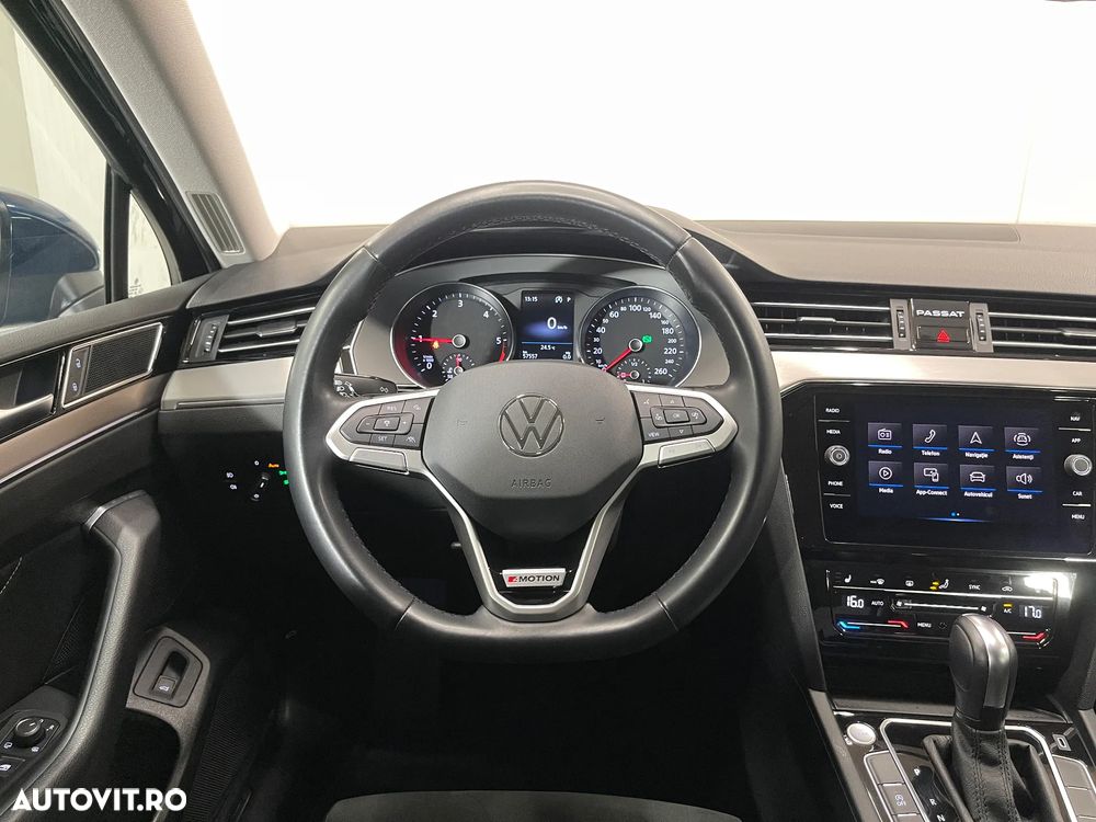 Volkswagen Passat 2.0 TDI DSG 4Mot Highline - 7