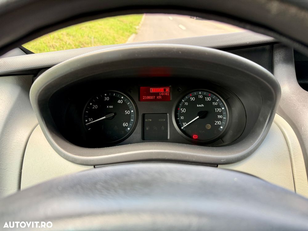 Renault Trafic L1H1 - 12