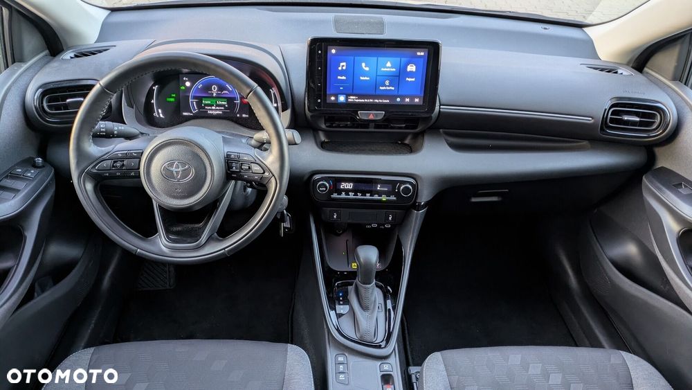 Toyota Yaris Hybrid 1.5 Style - 11