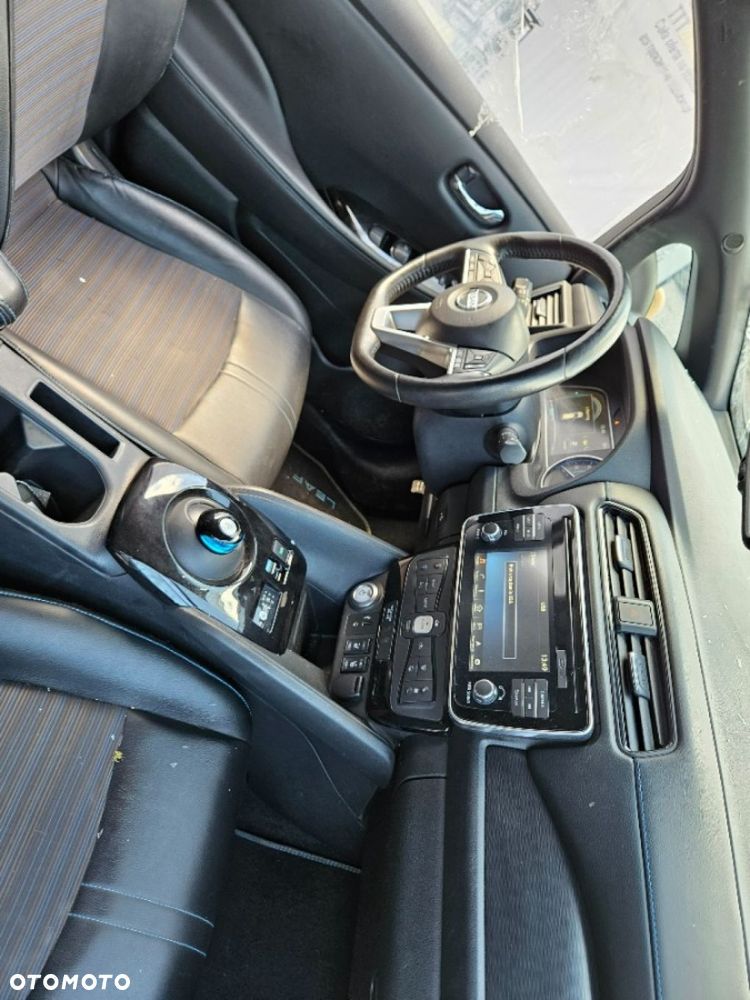 Nissan Leaf - 19