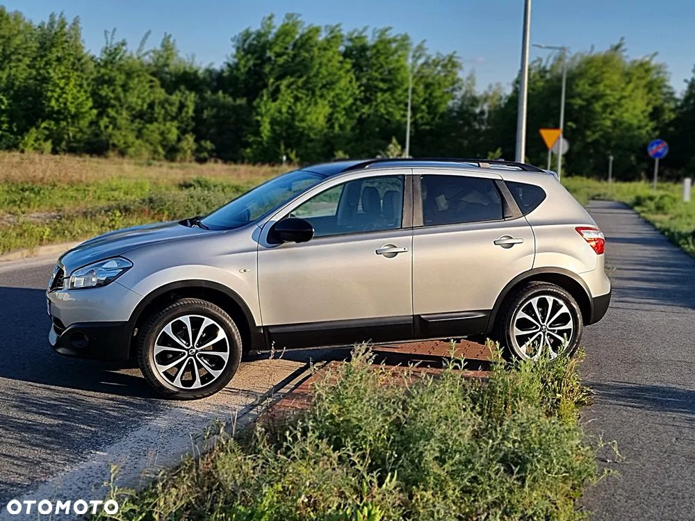 Nissan Qashqai - 10