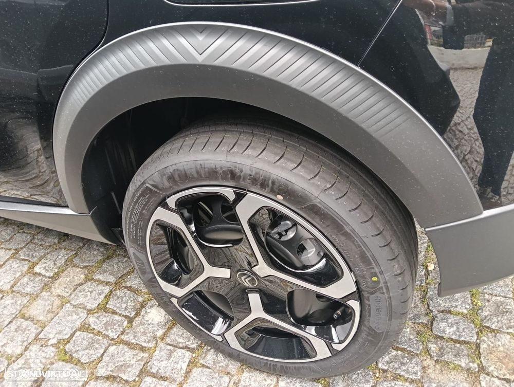 Citroën C3 1.2 Hybrid Plus e-DSC6 - 6