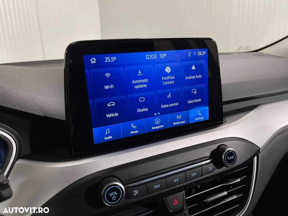 Ford Focus 1.5 EcoBlue Connected - 17