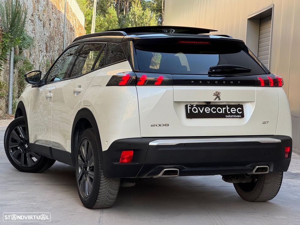 Peugeot 2008 PureTech 155 EAT8 GT - 18