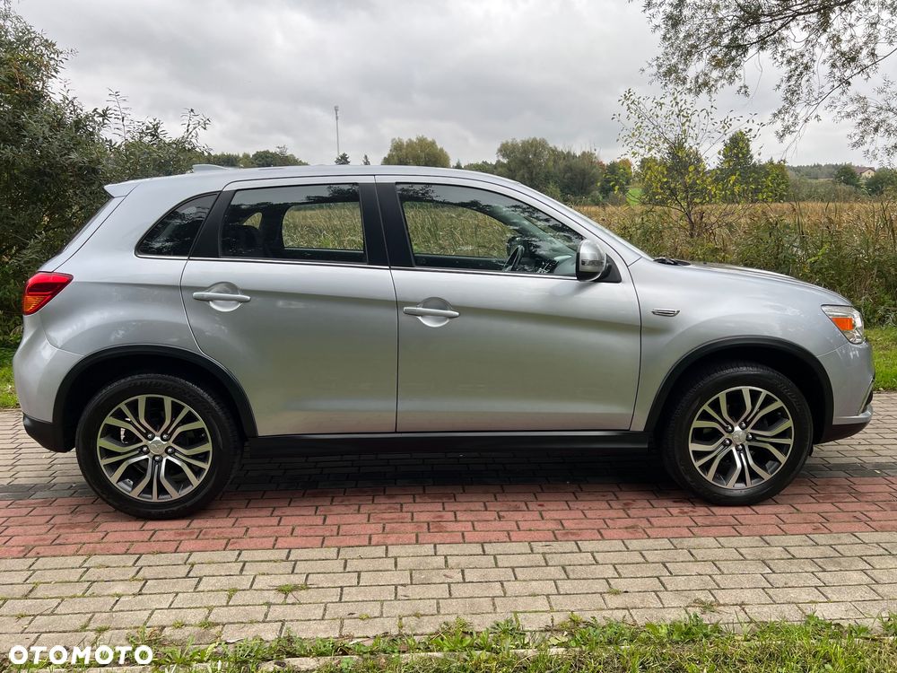 Mitsubishi ASX 1.6 2WD Diamant Edition - 2