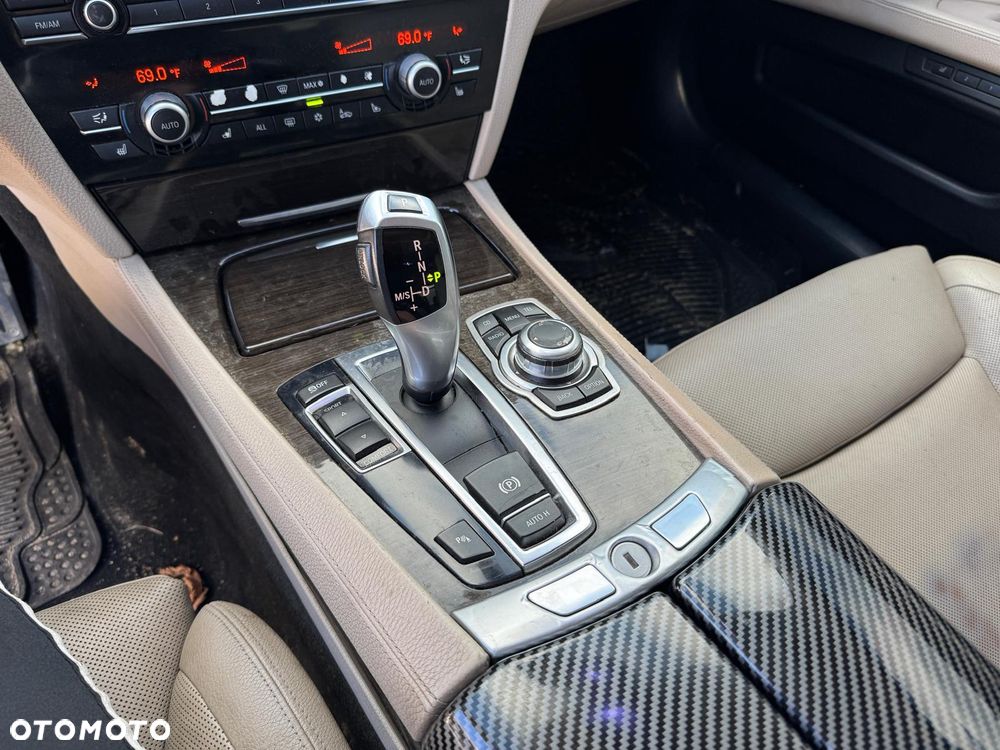 BMW Seria 7 - 17