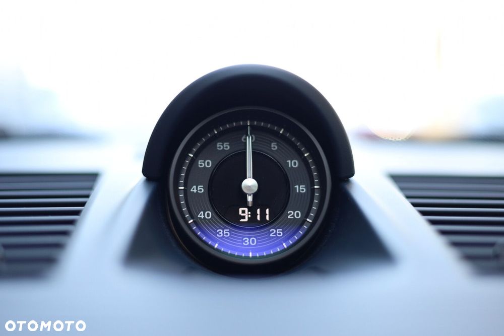 Porsche 911 Carrera S - 20