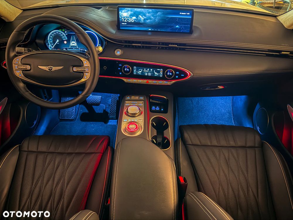Genesis GV70 2.5T AWD AT8 Luxury Line - 7