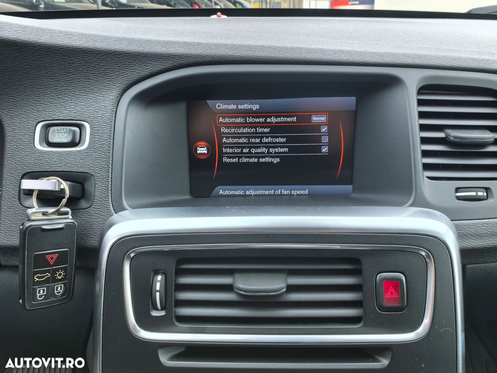 Volvo V60 D4 Geartronic Momentum - 18