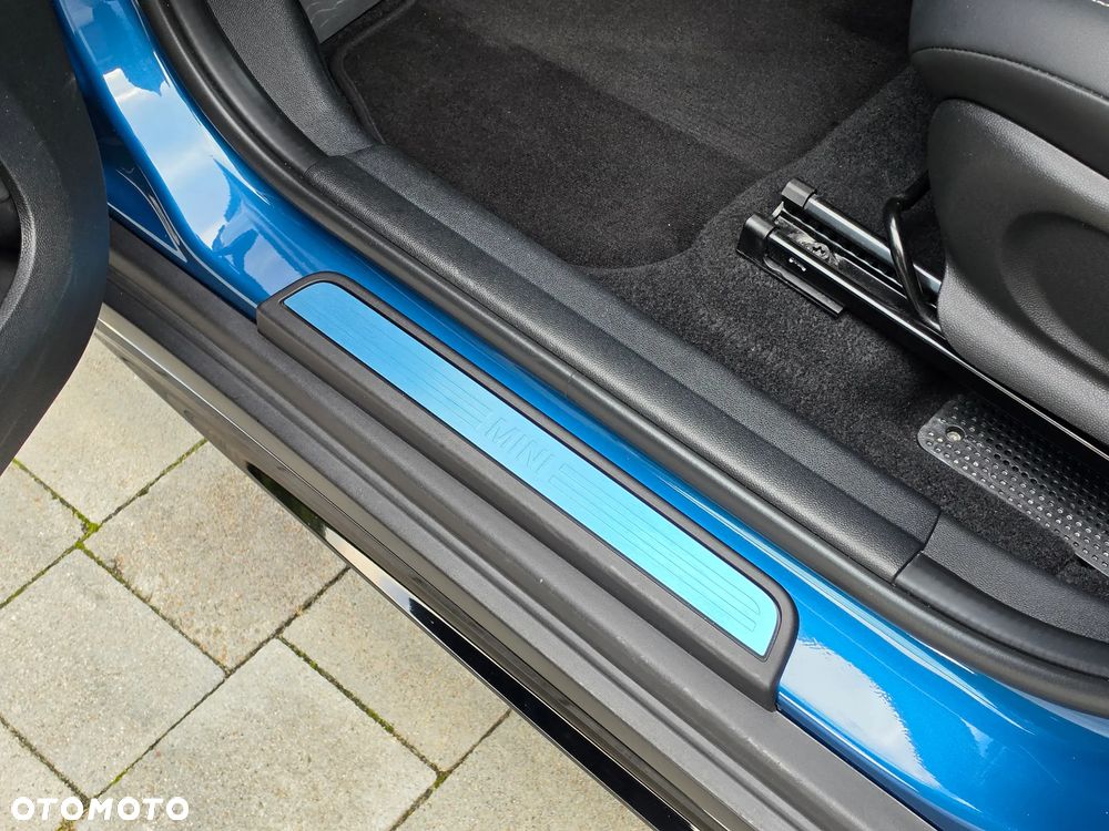 MINI Countryman Cooper Untamed Edition - 16