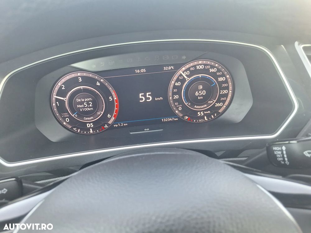 Volkswagen Tiguan - 10