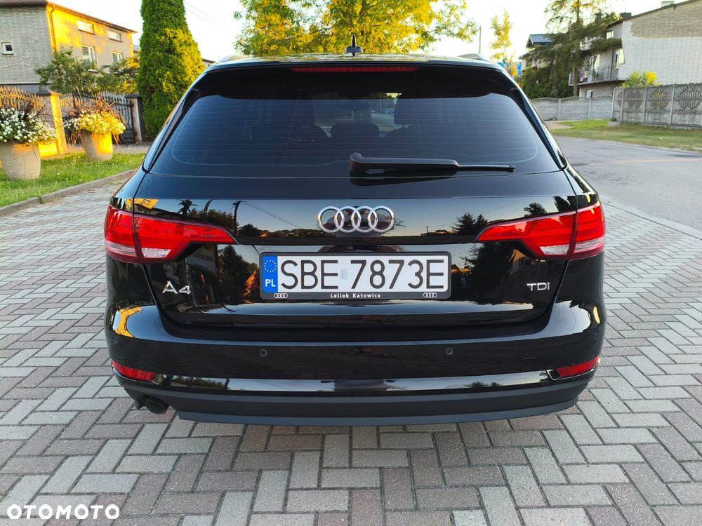 Audi A4 Avant 2.0 TDI - 8