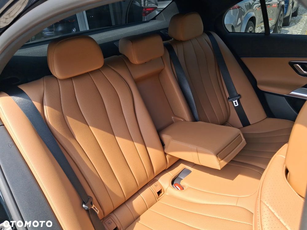 Mercedes-Benz Klasa E 200 d mHEV Avantgarde 9G-Tronic - 15