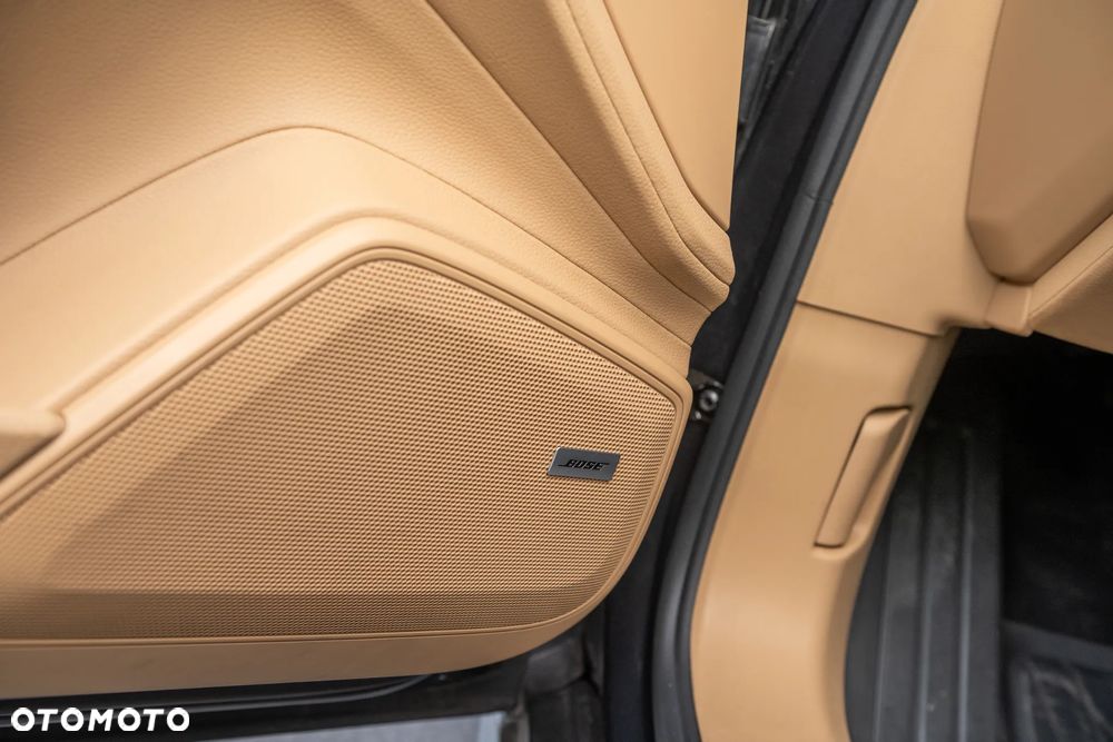 Porsche Panamera - 28