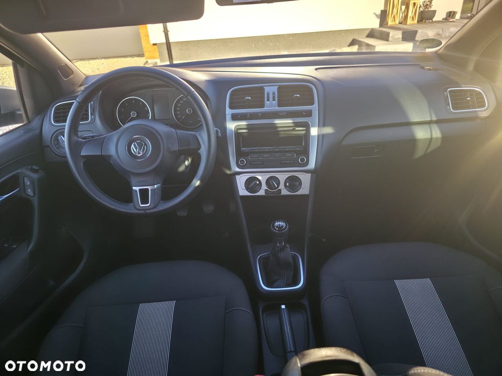 Volkswagen Polo - 6