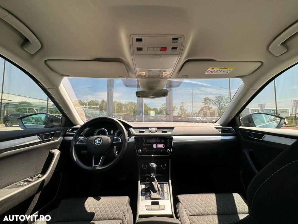 Skoda Superb 1.4 TSI DSG Ambition - 14