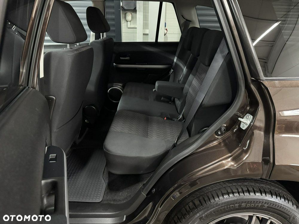 Suzuki Grand Vitara - 15