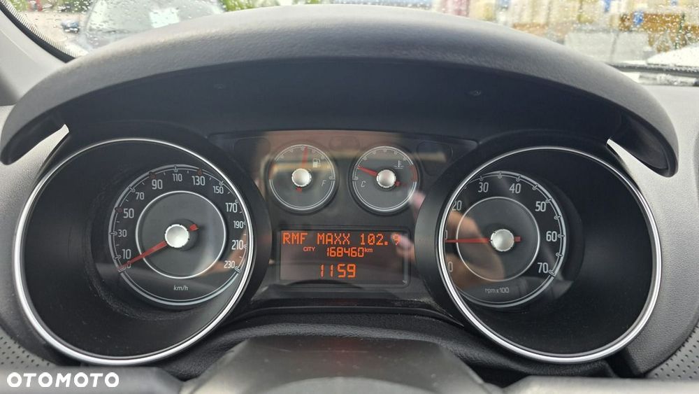 Fiat Punto - 11