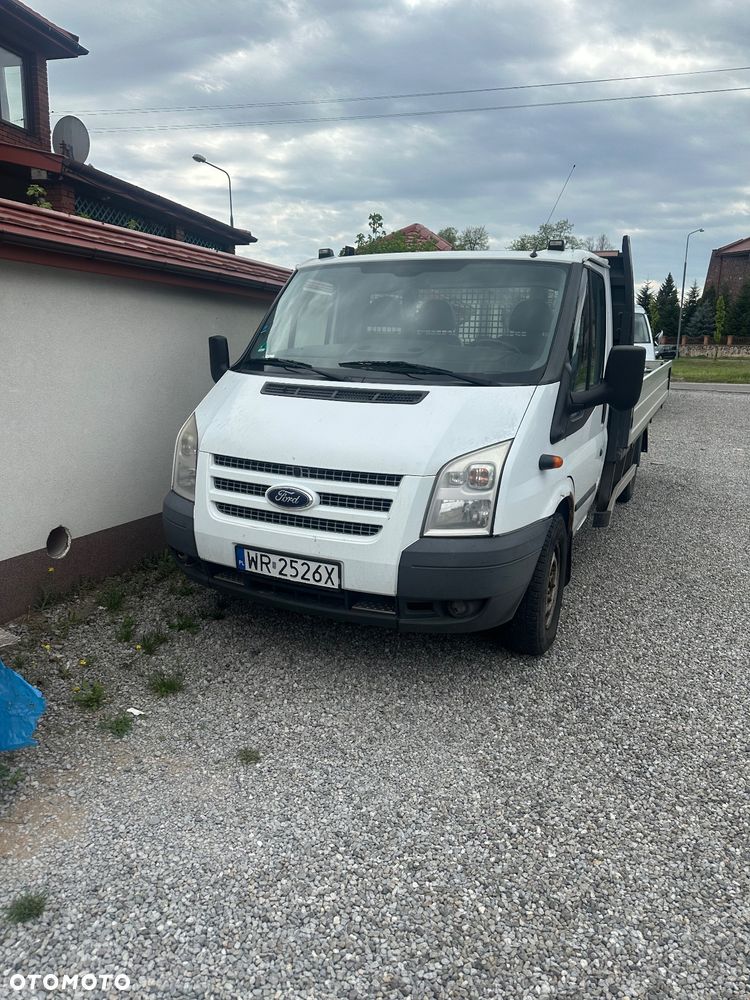 Ford Transit - 1
