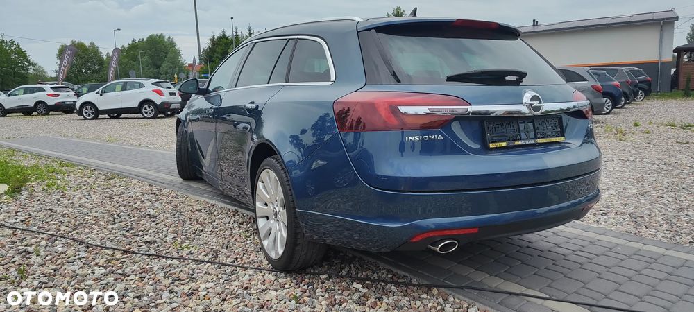 Opel Insignia - 10