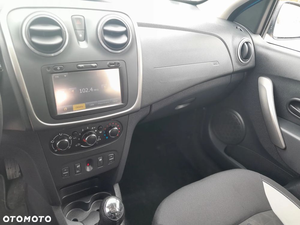 Dacia Sandero Stepway 1.5 dCi - 18