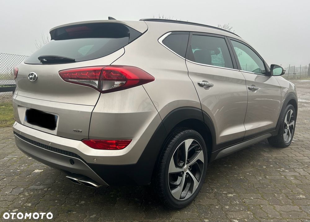 Hyundai Tucson 2.0 CRDi 4WD Passion - 10