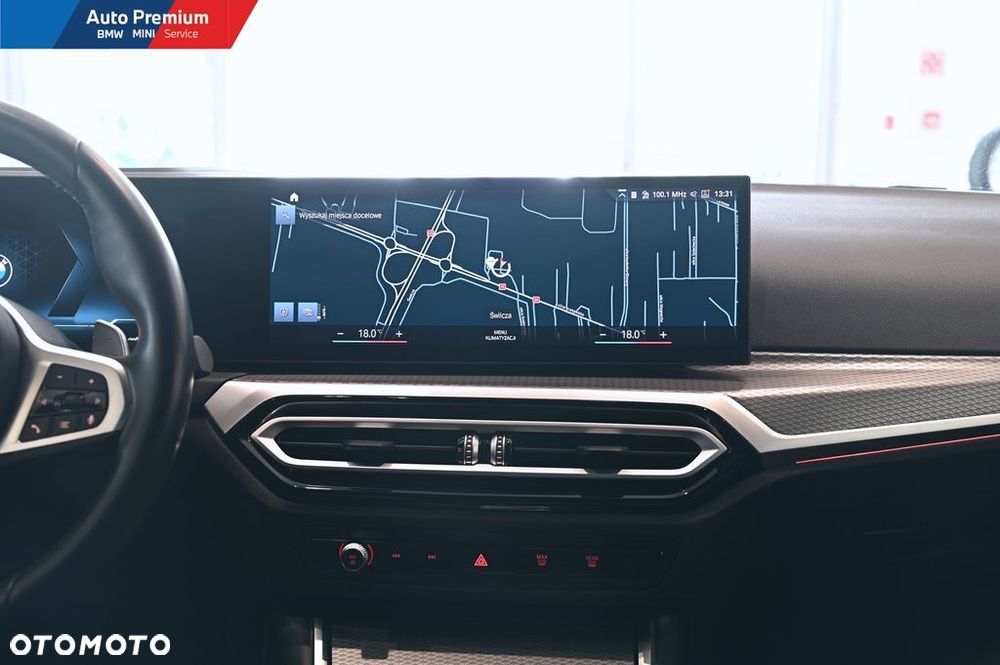BMW Seria 3 330i xDrive - 18