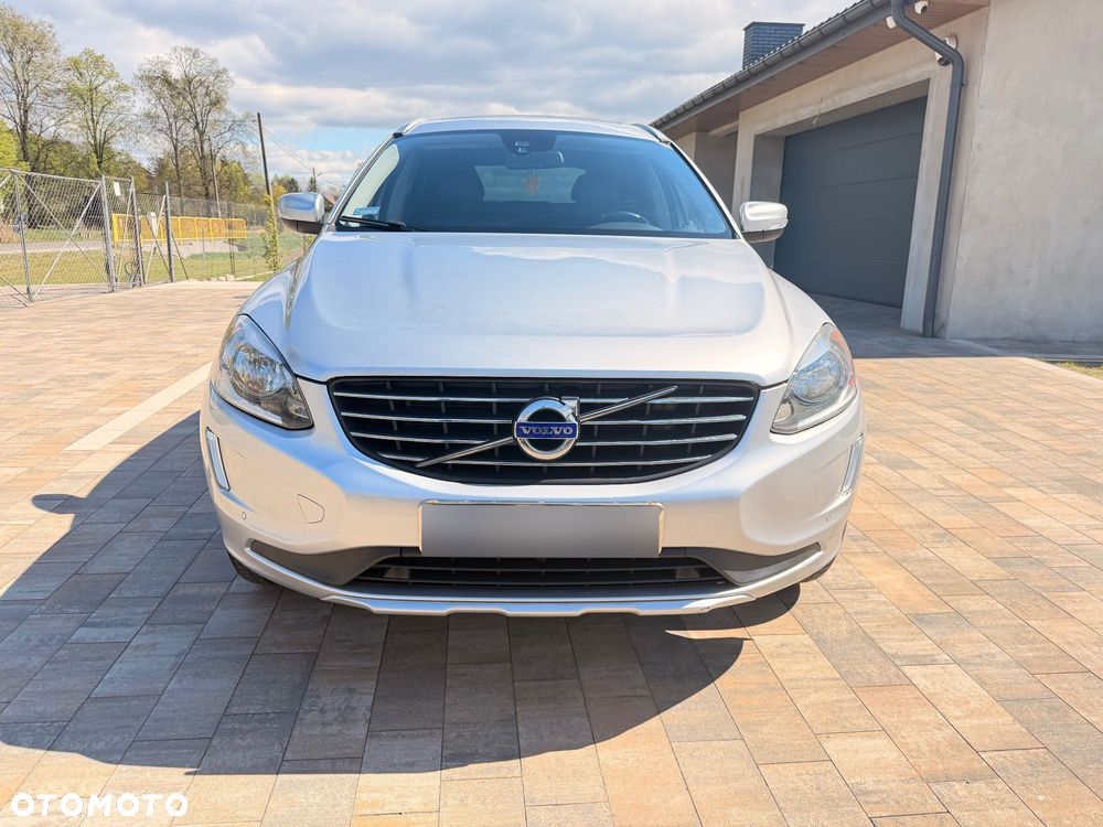Volvo XC 60 - 2