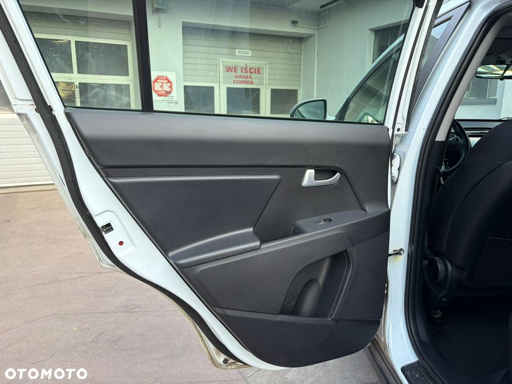 Kia Sportage 1.7 CRDI 2WD Vision - 33
