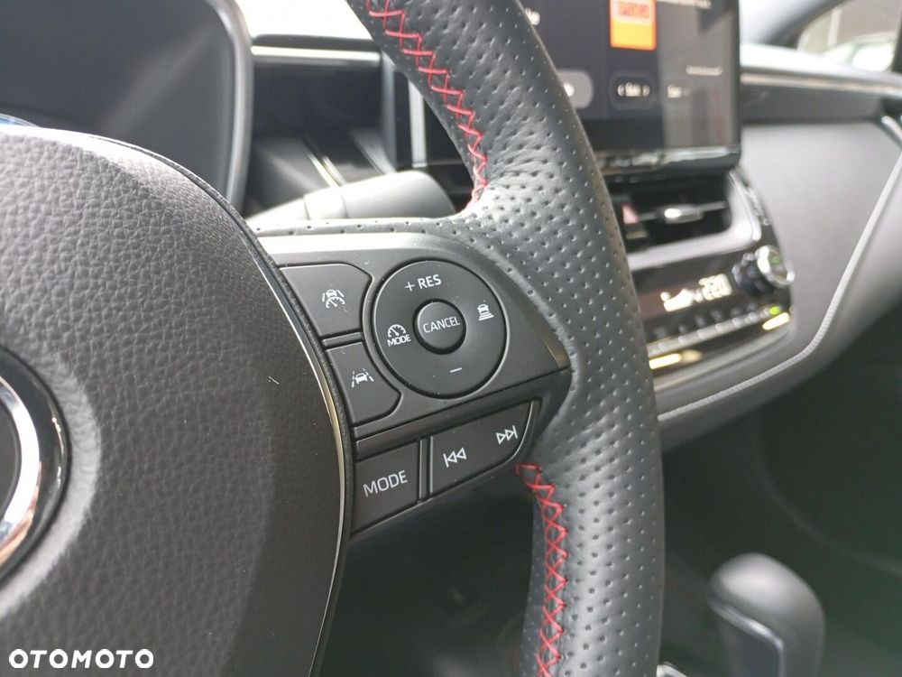 Toyota Corolla 1.8 Hybrid GR Sport Dynamic - 17