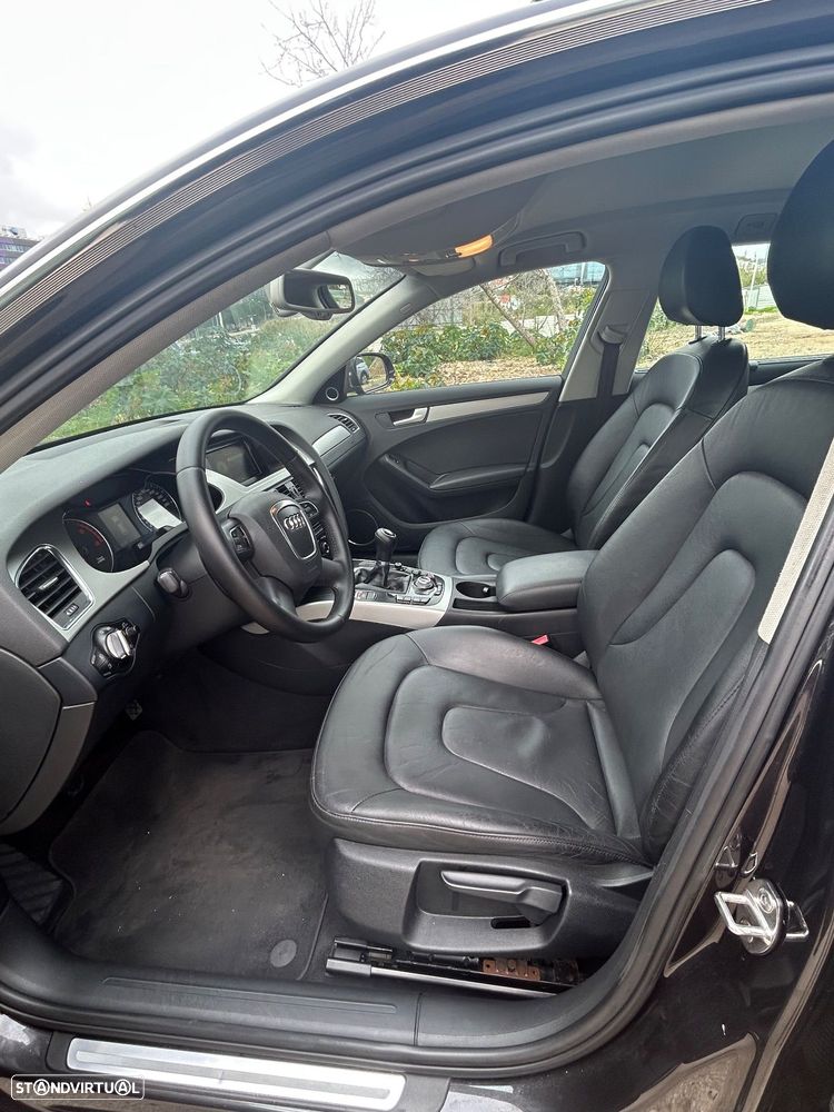 Audi A4 Avant 2.0 TDI Business Line - 15