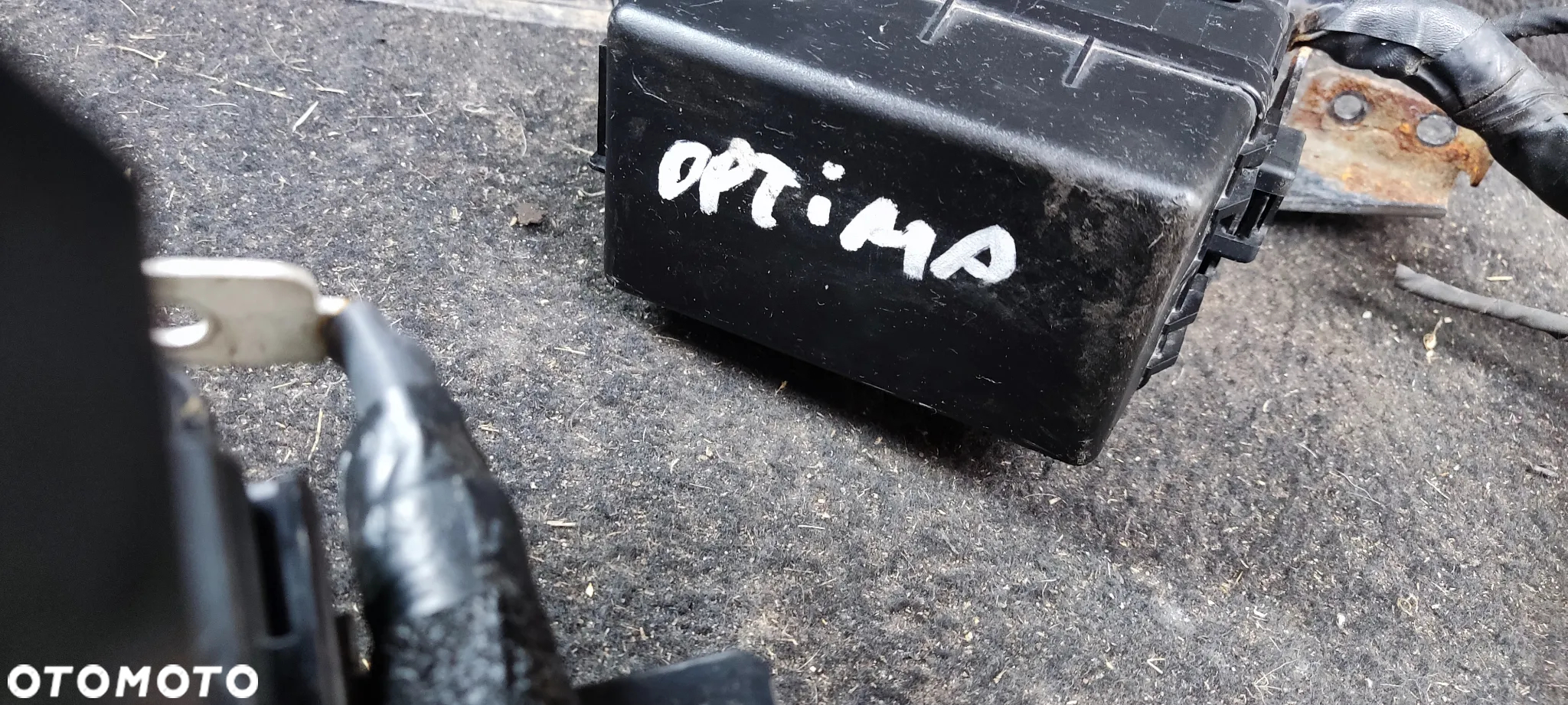 KIA OPTIMA III SKRZYNKA BEZPIECZNIKÓW PUSZKA 91239-2T030 - 2