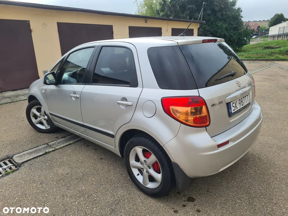 Suzuki SX4 1.6 GS / Premium - 2