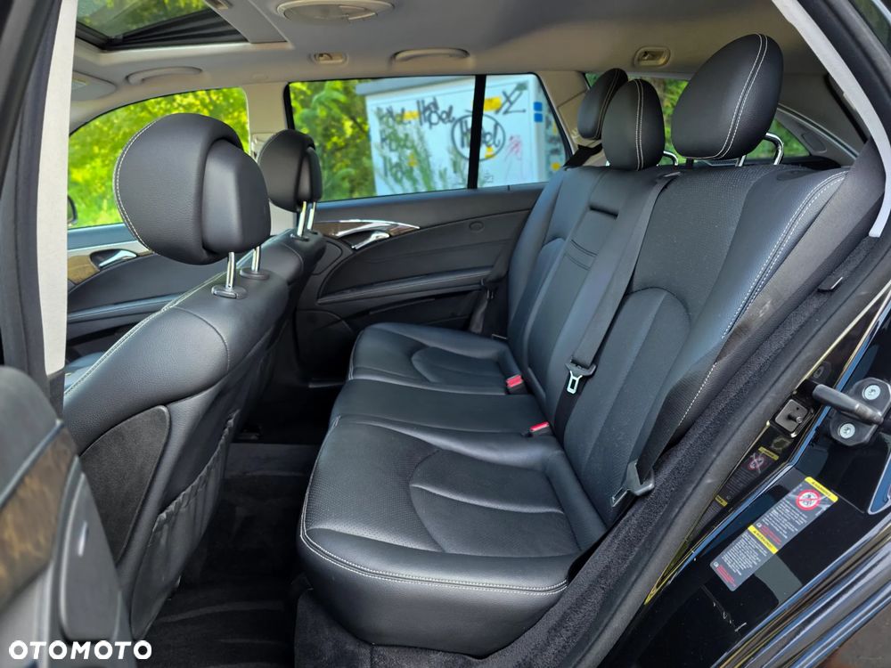 Mercedes-Benz Klasa E 320 CDI 7G-TRONIC Avantgarde BusinessEDITION - 17