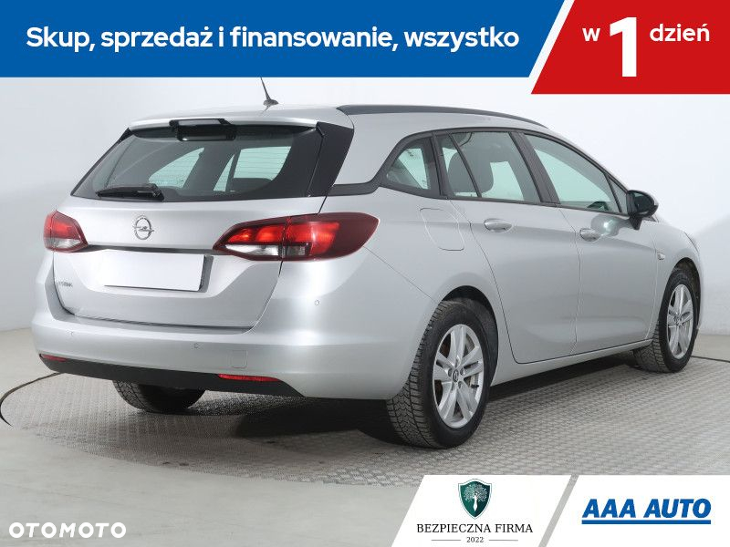 Opel Astra - 6
