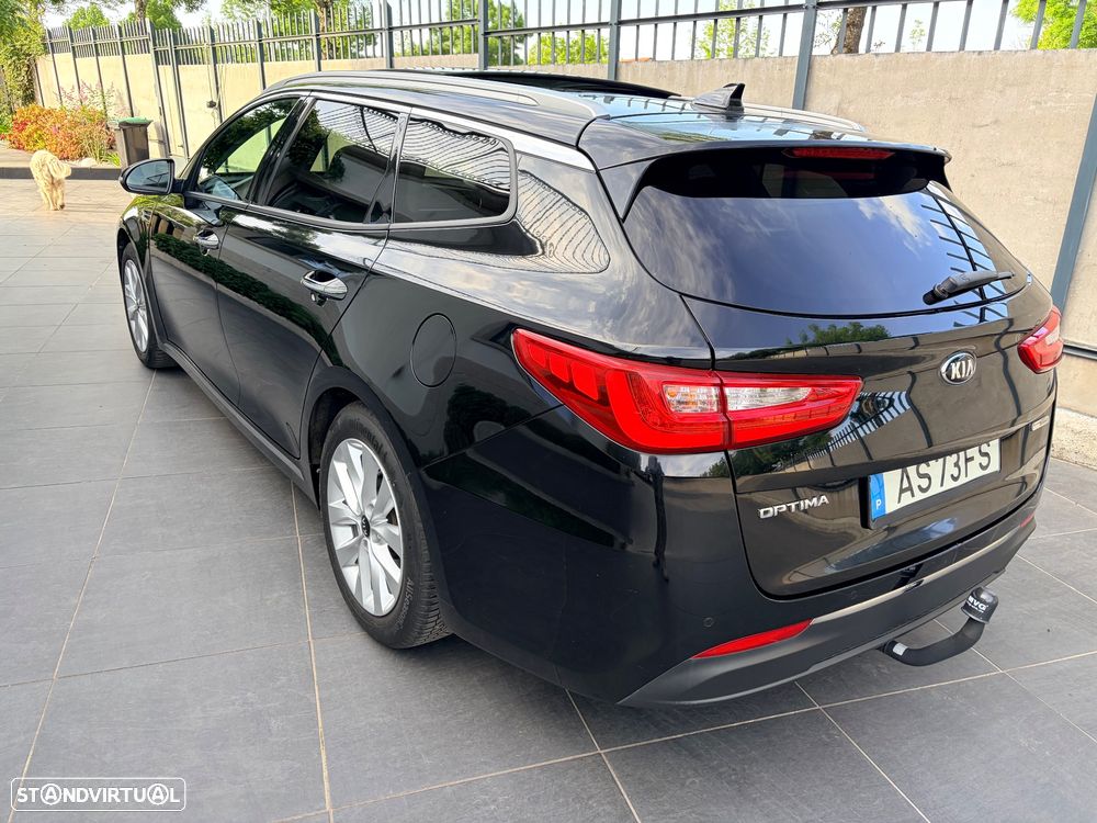 Kia Optima SW 1.7 CRDI DCT Vision - 7